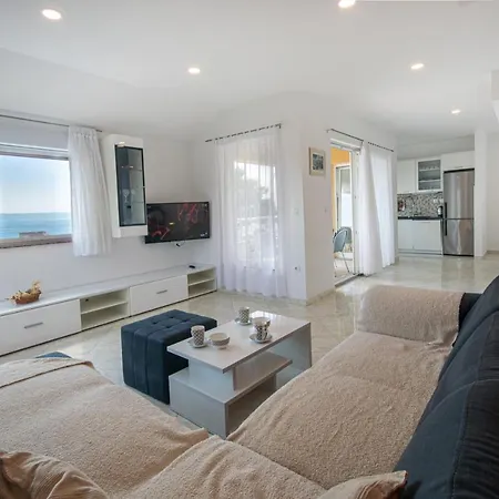 Laura Apartman