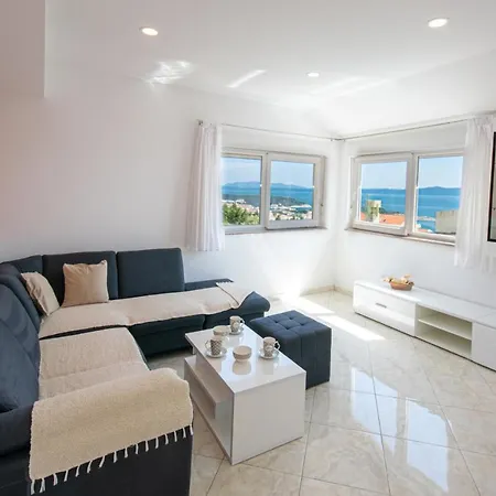 Laura Apartman