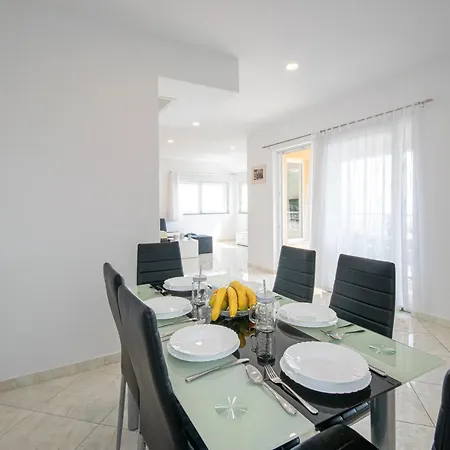 Laura Apartman