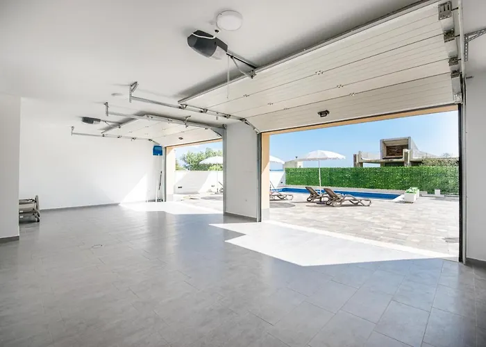 Laura Appartement Makarska