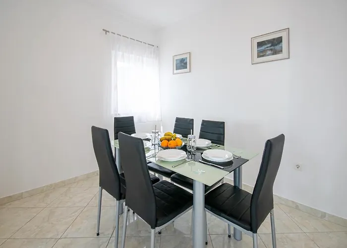 Appartement Laura Makarska