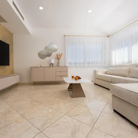 Apartamento Laura *